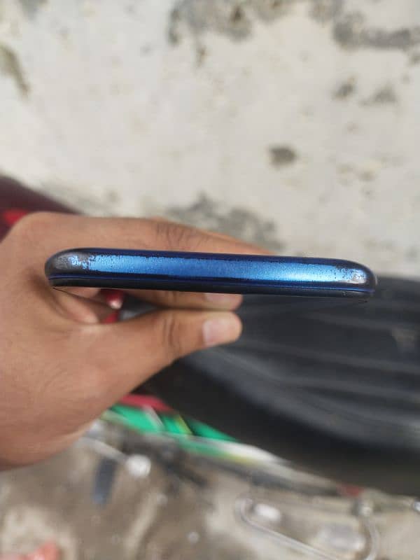 Infinix Smart 5 3/64 and Tecno Spark 4 3/32 6