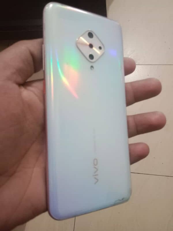 vivo s1 pro for sale 10/9 all oka ha sath box ha 2