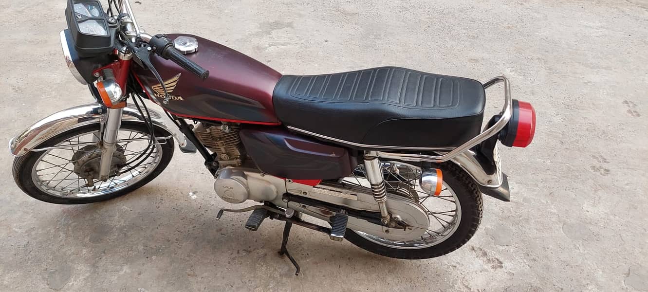 Honda CG 125 | Model 2022 1