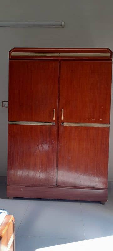 2 door wardrobe wooden. 3