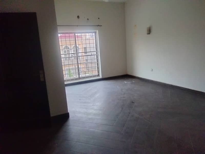 10 Marla House For Rent With Basement In Over Sea A Block Sector B 22