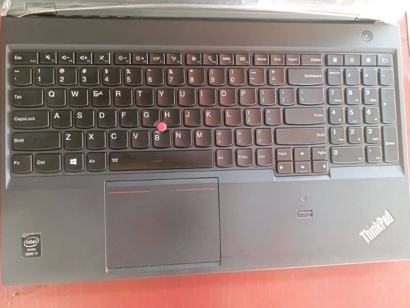 *LENOVO THINKPAD CORE (i7__4TH GEN)* 3