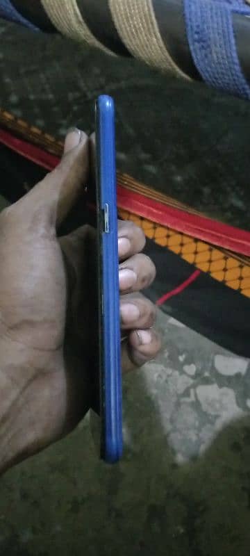 Mobile all ok just panel change hona wala hai 1