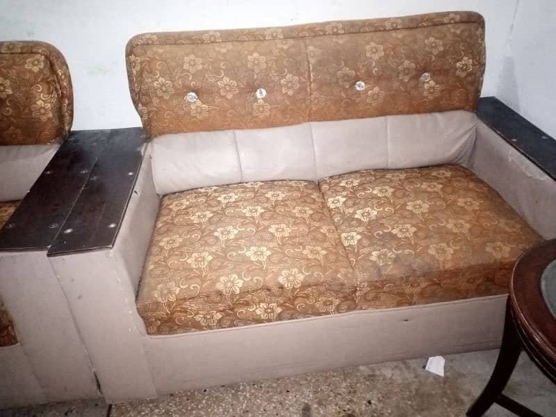 3.2. and 1 seater sofa set 0