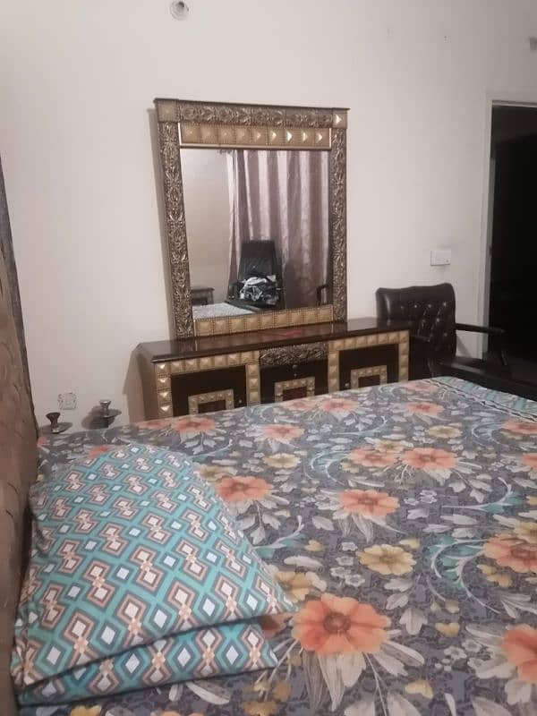 urgent bed for sale 0