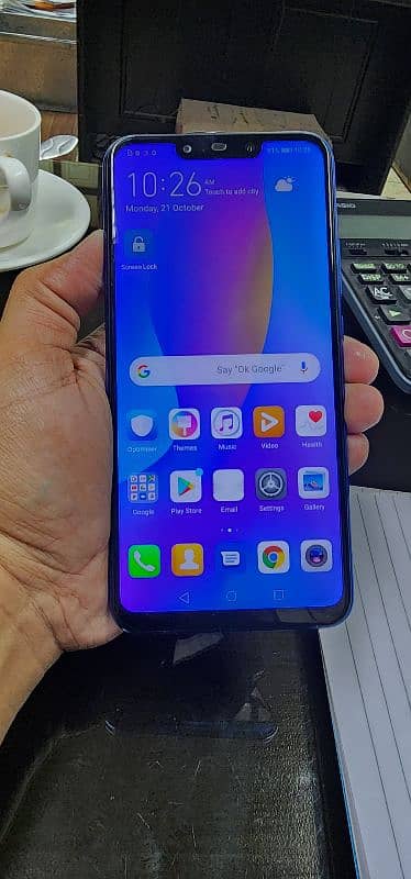 Huawei Nova 3i , 4/128 9