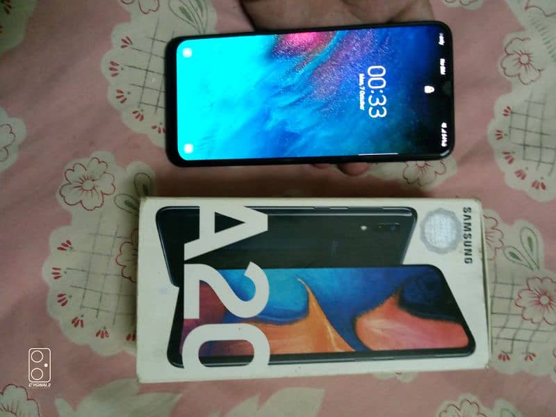 Samsung A20 mobile for sale only glass break 3/32 1