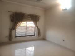 Avail Yourself A Great 5400 Square Feet House In G-16 0