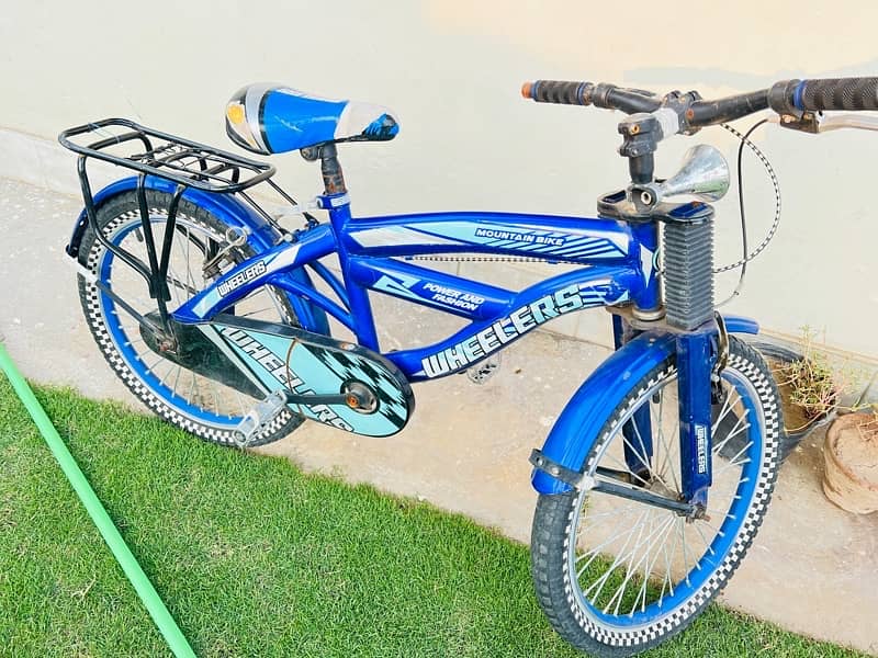 brand new bicycle  for sale slightly used 2