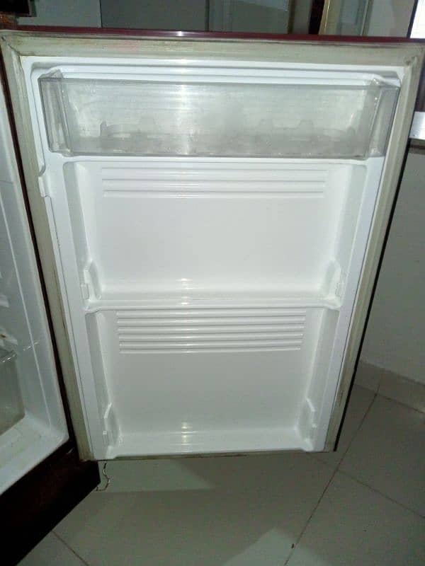 refrigerator 8