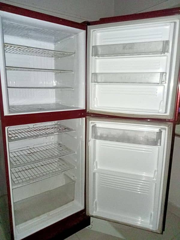 refrigerator 11