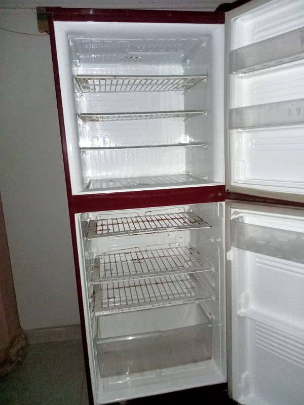 refrigerator 13