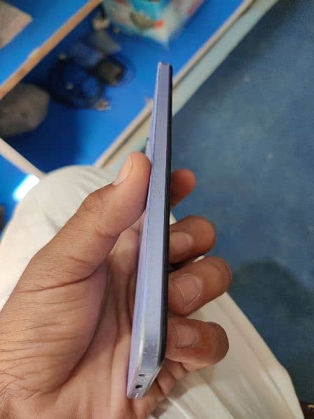 vivo y17s sale  6g ram 128 gb memory 2