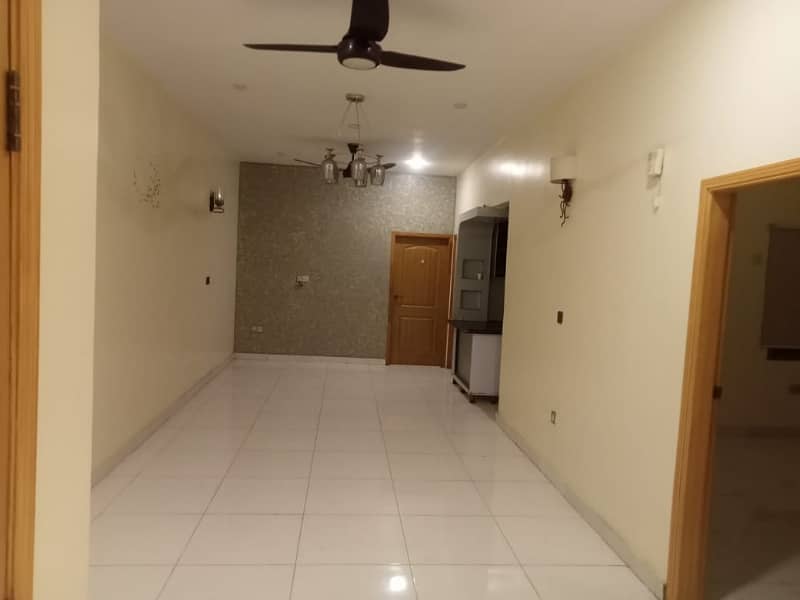 Affordable Prime Location Upper Portion Of 1400 Square Feet Is Available For Sale 9