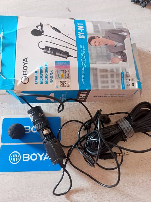 Boya recording mic for YouTube video with clear background noise 0