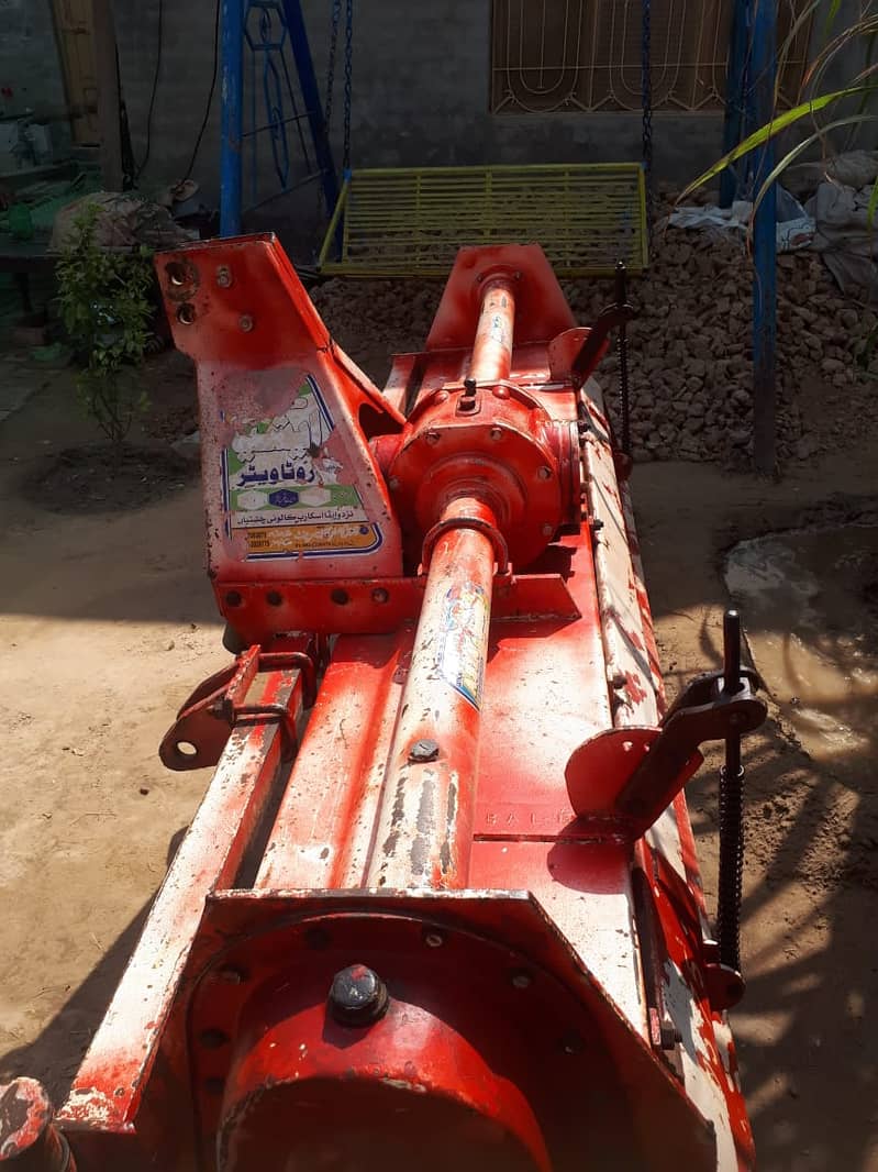 Massey Ferguson  375 Model  2010 8