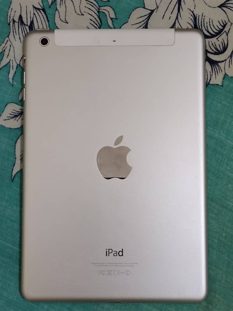 Apple IPad mini 2 1