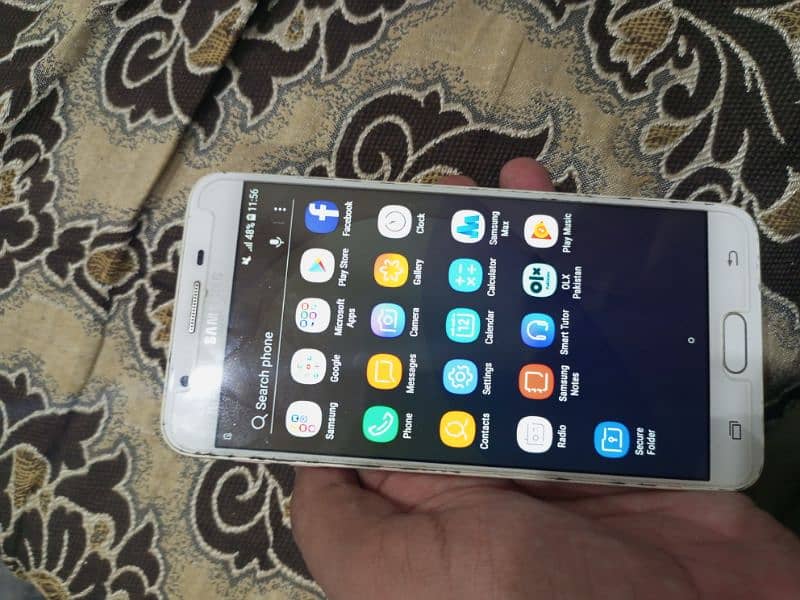 samsung Galaxy j7 prime 10