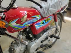 Urgent for sale Honda CD70 2024 model.