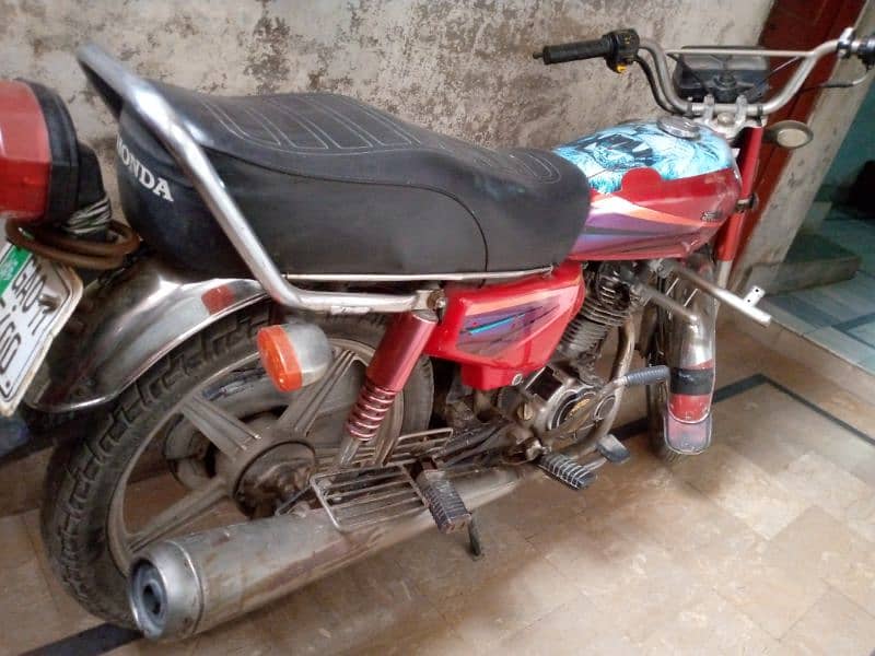 Honda 125 2011 1