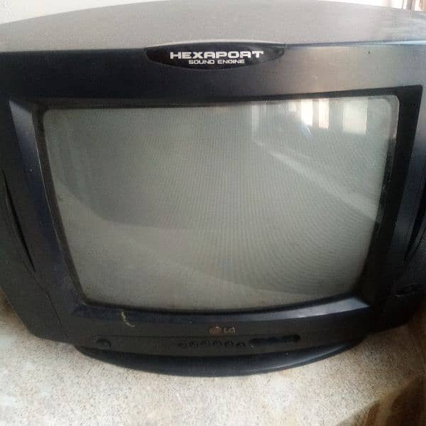 14 inch LG TELEVISION for sale 1