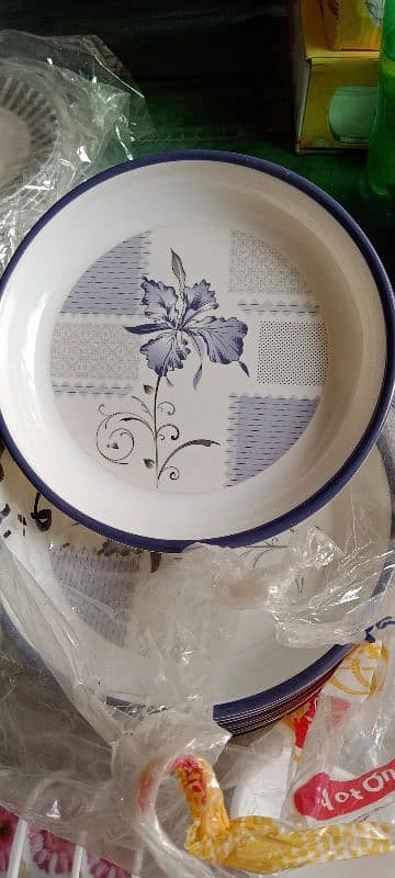 crockery 8