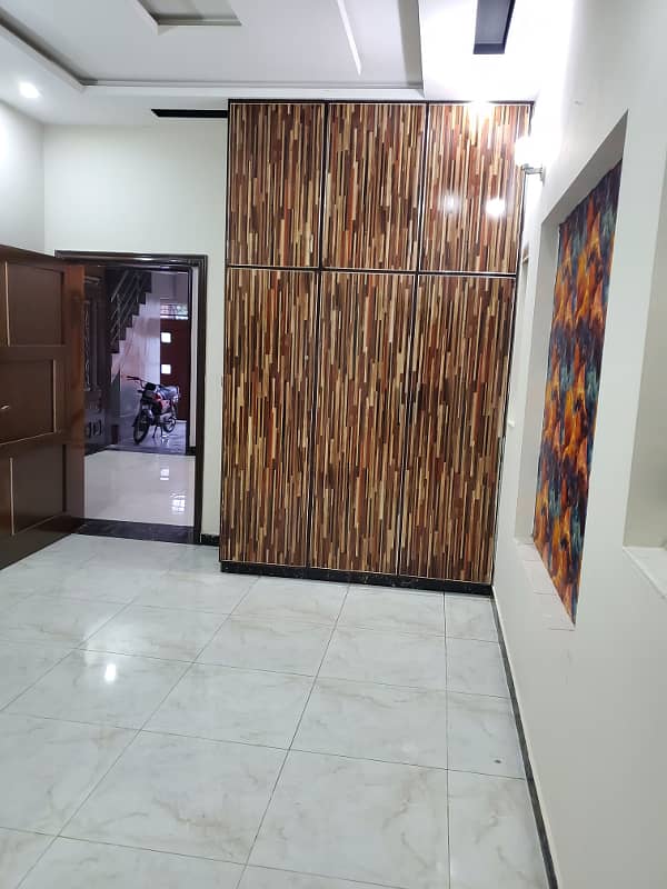 Vip beautiful 6 Marla lower portion is available For Rent in Sabzazar Scheme Lahore 0