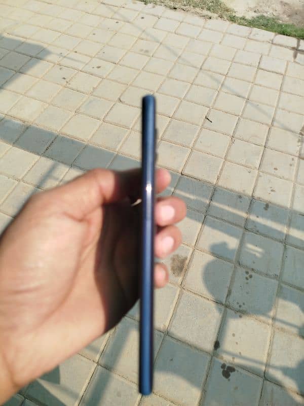 Redmi Note 9 4