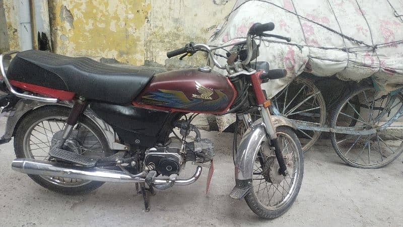 Honda CD70 -21 2