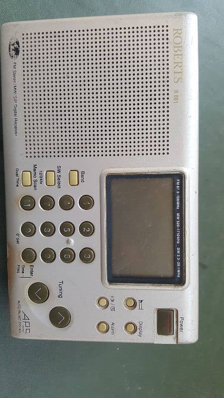 Roberts R-881 Multiband PLL radio for sale 0