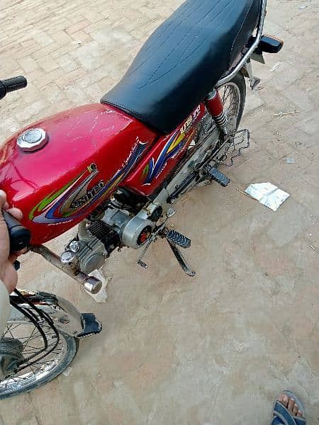 united bike 70cc bilkul saff condition 3