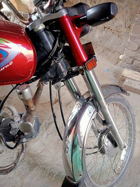 united bike 70cc bilkul saff condition 6