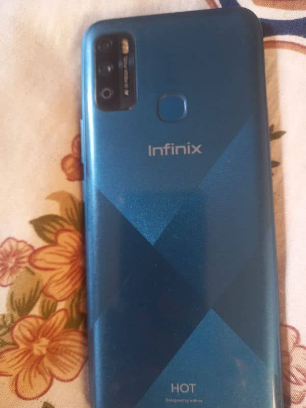 infinix hot 9 play mobile all ok ha 4/64 6000 mah battery 1