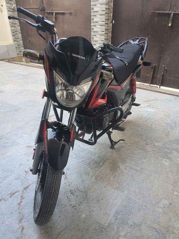 Honda cb150f 0