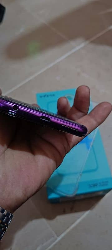 Infinix s4 4/64 all 10/10 condition with box charger 2