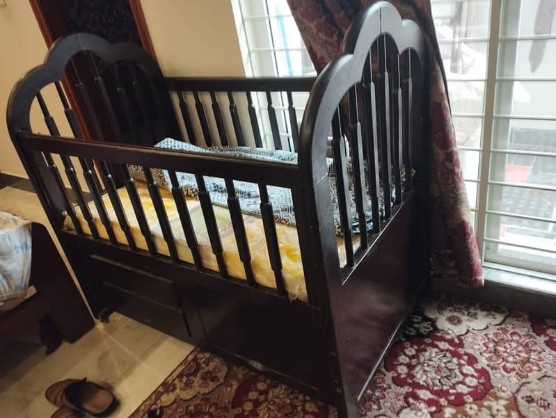 Kids Cot / Baby Cot / Kids Bed / Kids Furniture for sale 2