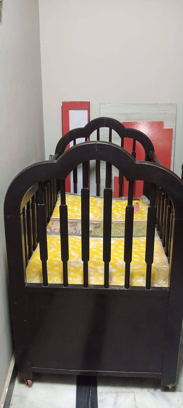 Kids Cot / Baby Cot / Kids Bed / Kids Furniture for sale 5