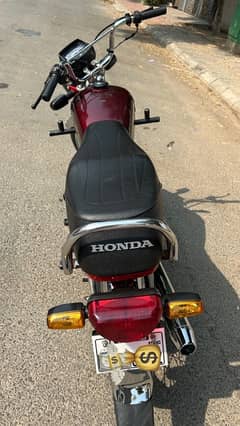 Honda cd 70 2023