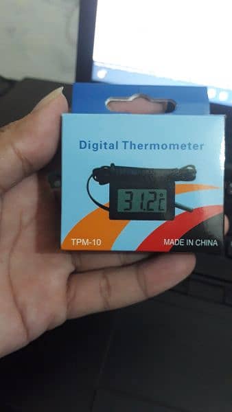 Digital LCD Hygrometer Temperature Humidity Meter HTC 1 HTC 2 TPM-10 5