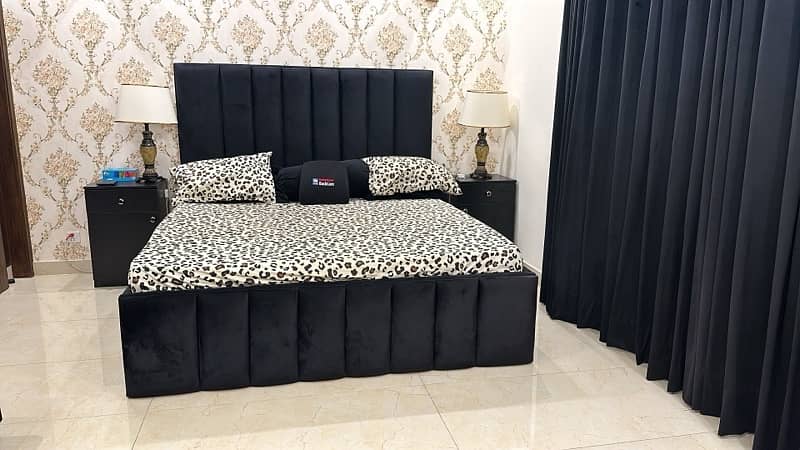 Bed set / poshish bed / king size bed / bed with side table 0