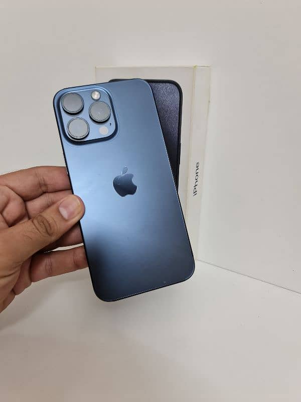 Apple iPhone 15 Pro Max 256gb LLA NON PTA Blue Color 9