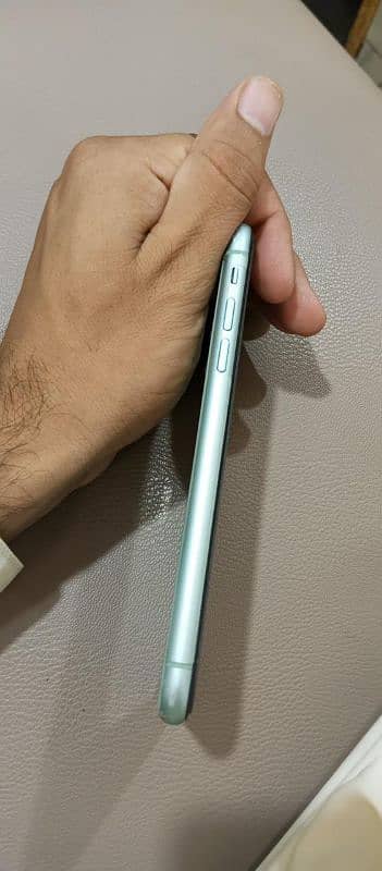 iPhone 11 non pta 64 gb batry changed condition 10by9 3