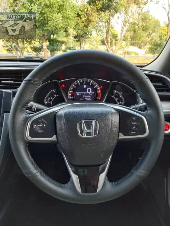 Honda Civic Oriel 1.8 i-VTEC CVT 2016 11