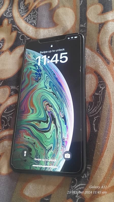 I phone xs max 6