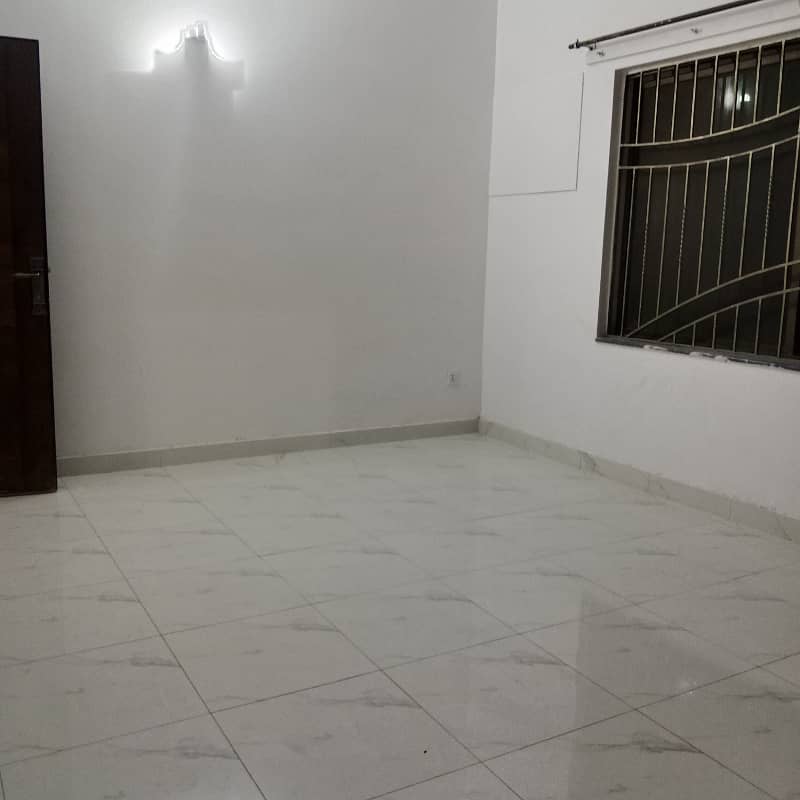 Near Y Block MacDonald Kanal Tiled Floor Upper Portion For Rent in DHA Phase 3 Prime Location 9