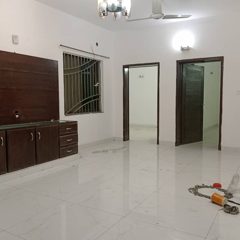 Near Y Block MacDonald Kanal Tiled Floor Upper Portion For Rent in DHA Phase 3 Prime Location 12