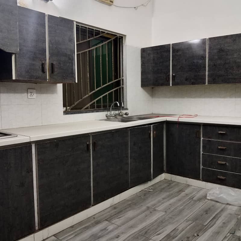 Near Y Block MacDonald Kanal Tiled Floor Upper Portion For Rent in DHA Phase 3 Prime Location 15