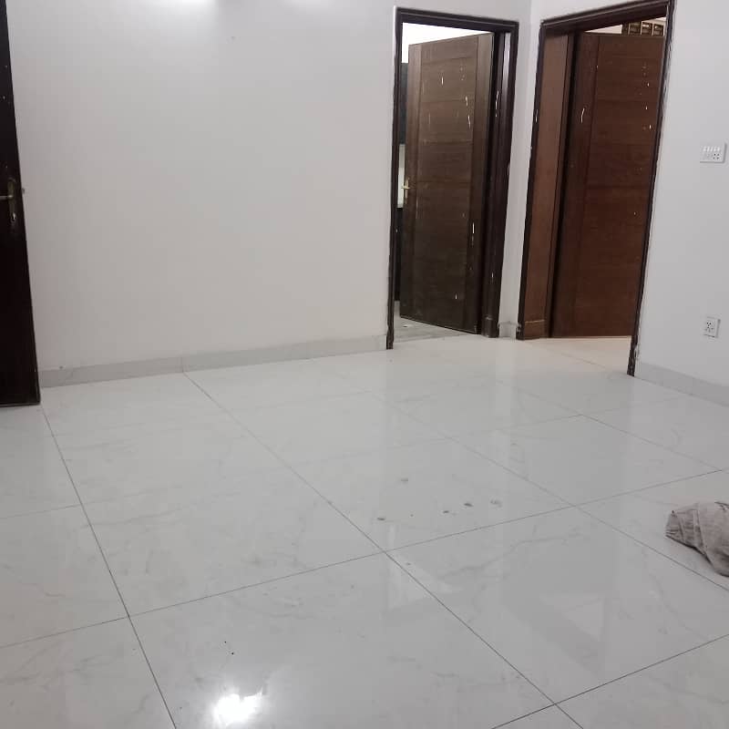 Near Y Block MacDonald Kanal Tiled Floor Upper Portion For Rent in DHA Phase 3 Prime Location 18