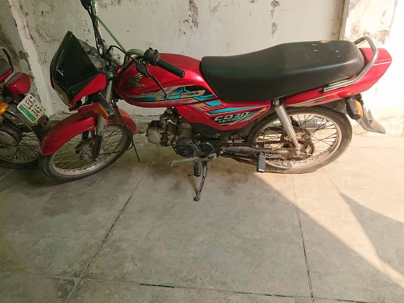 Honda CD 70 Dream 1