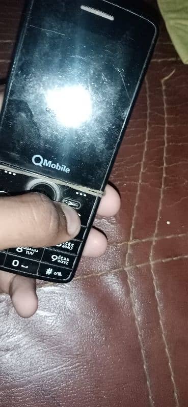 Q mobile for sale 5